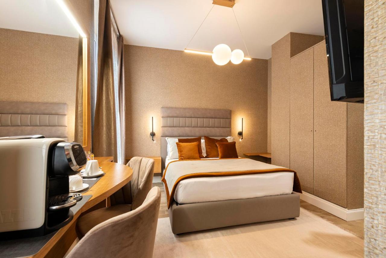 Royal Rooms Corso Рим Экстерьер фото