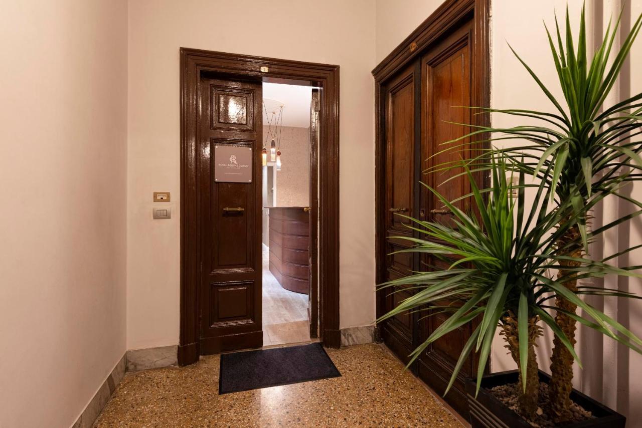 Royal Rooms Corso Рим Экстерьер фото