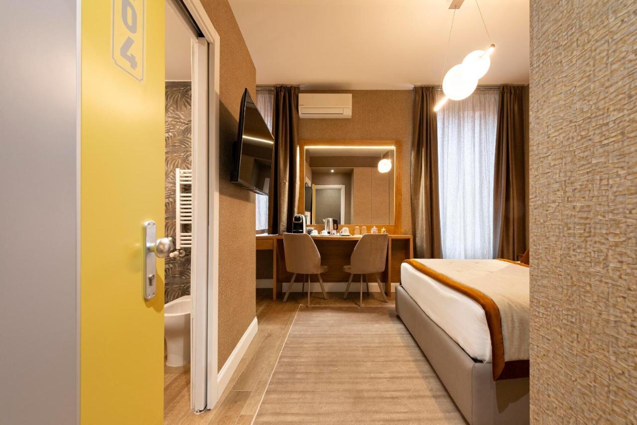 Royal Rooms Corso Рим Экстерьер фото