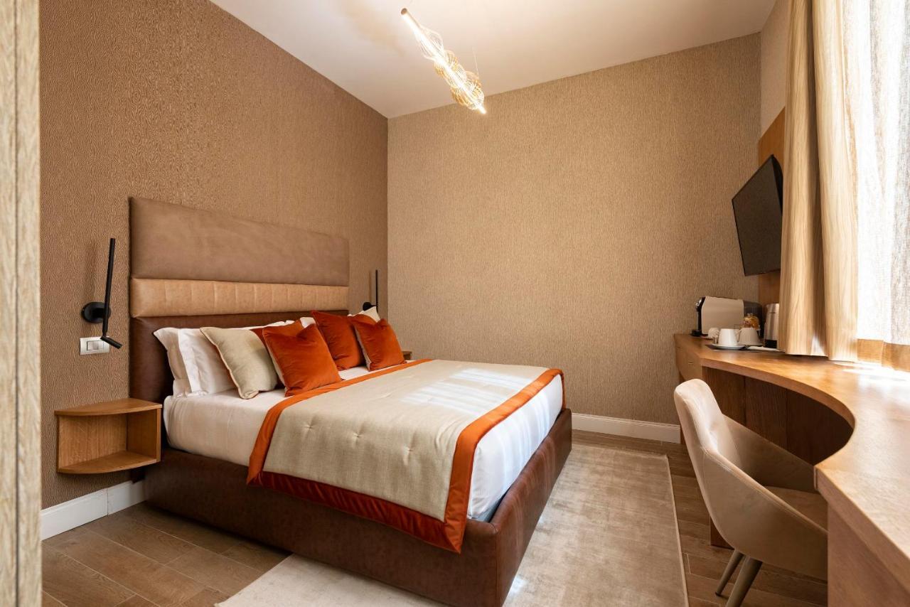 Royal Rooms Corso Рим Экстерьер фото
